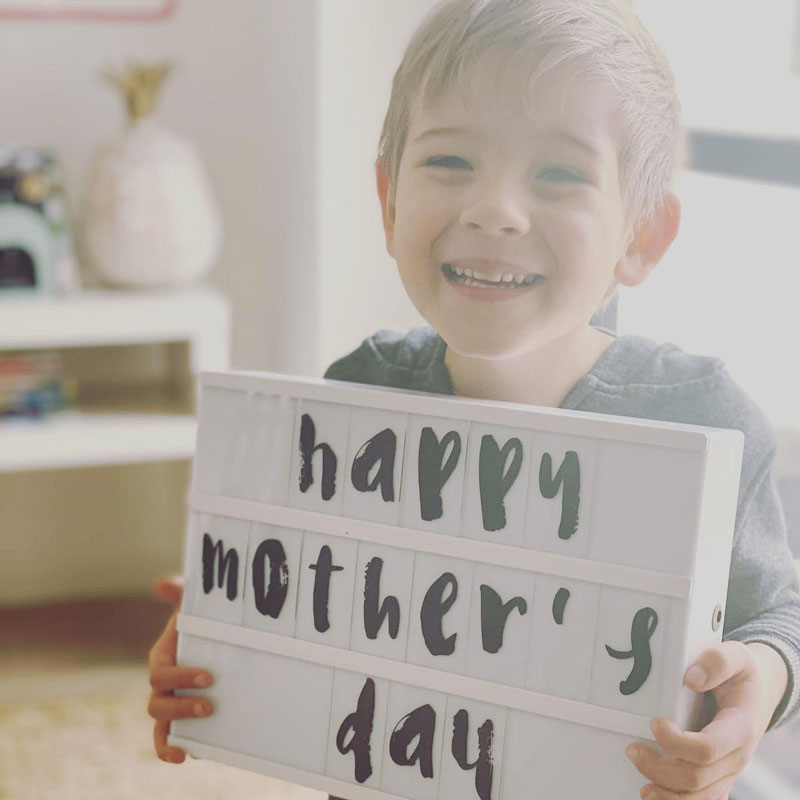 18 Creative Ideas to Make Mother's Day Special