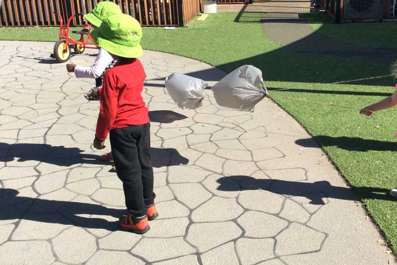 How to make a kite at home with your child